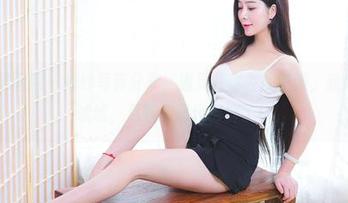 GIRLT果团网 – 婚纱写真分享，通灵儿真会挑衣服，我好像也想试试，尽管我已经够胖了！