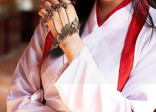 MiiTao蜜桃社 – 在这个在线空间，吴凯莉Kelly的美图就是你的御姐指南！