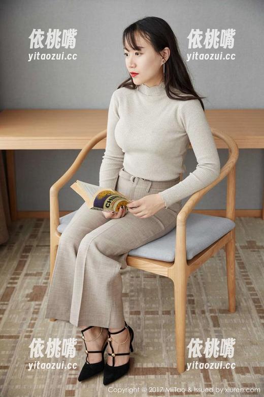 MiiTao蜜桃社-陆萱萱Cecilia MiiTao蜜桃社 - 不得不说,陆萱萱Cecilia的“套装”原图,看的每一眼都是新发现!