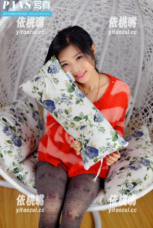 PANS写真-李沫 PANS写真 - 李沫的日常,比我每天都无聊的生活好看N倍,果然是高清分享的狠角色。
