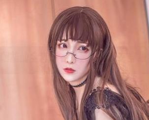 Sakiiii翎柒的全套睡衣图包，谁还在穿拖拉服啊？
