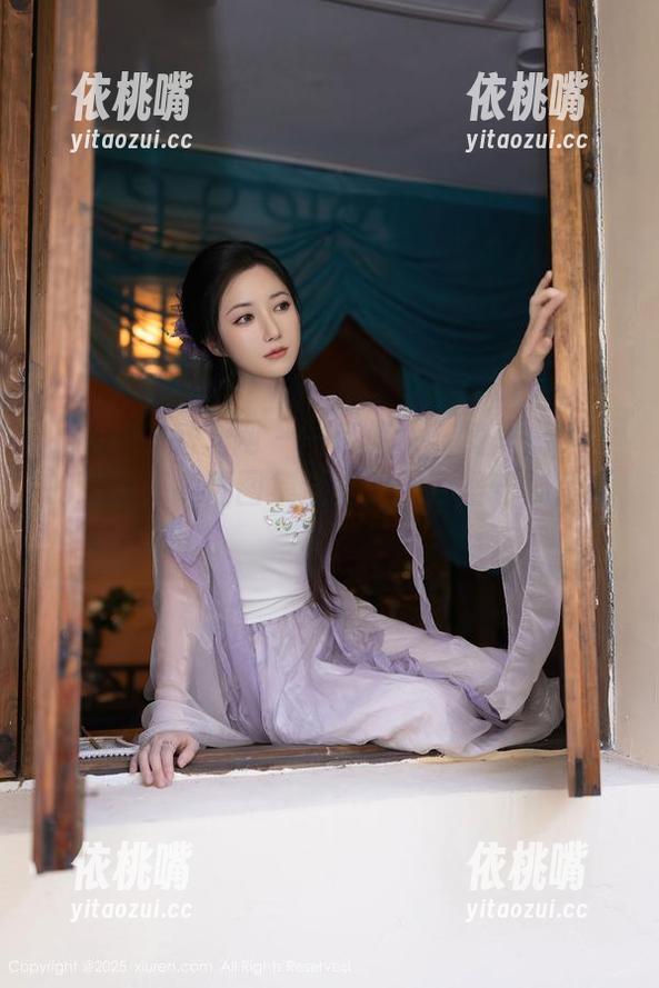 Xiuren秀人网-绮里嘉Ula Xiuren秀人网 - 一场修女与绮里嘉Ula的邂逅,高清图集送上:能否坚守那张面具?