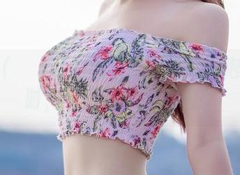 Yebin(전예빈)的温泉写真下载：泡澡的同时，可别忘了收藏哦！