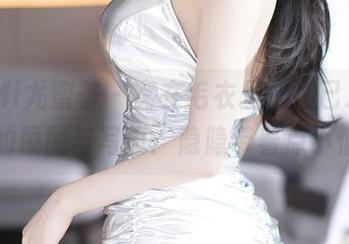 YouMi尤蜜荟 – 窝在毛衣里，妲己_Toxic的原图与写真：隐隐带着点小情愫