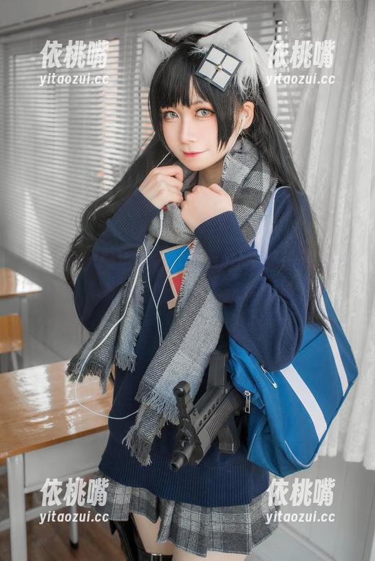 izumi泉桃子 下一秒就想点进去,izumi泉桃子的秘书系列,哪里的图库都有这种精选呀?
