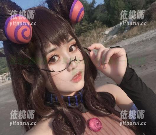 精选泳池图集：一笑芳香沁，总有那么一瞬让你咂舌