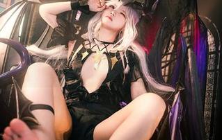 看，伊喵_Master的美图合集，尤妮宛如胜利女神降临！