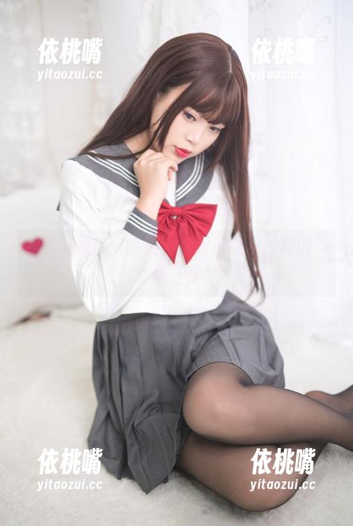 你烨烨 与其说是风纪委员,不如说是你烨烨的写真集分享梦