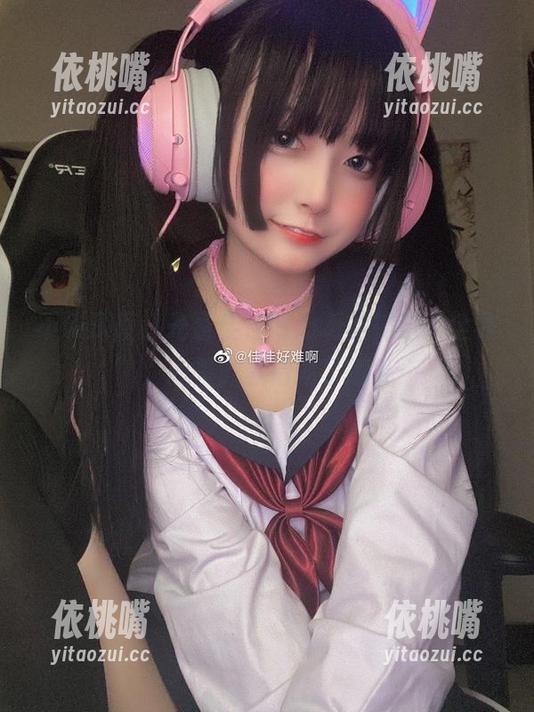 佳佳好难啊 不谈深度,光看佳佳好难啊丝袜这“全集”,心里默默滑向了哪儿…