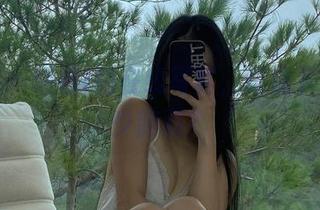 微密圈 – 俏妞t的在线写真，眼镜下藏着多少脑洞？