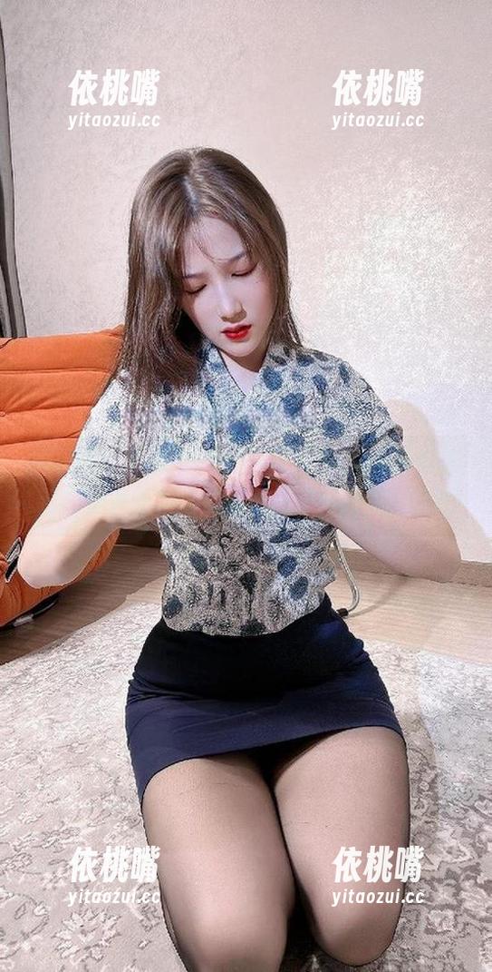 可可西yyy 微密圈 - 最新原图——可可西yyy的黑色漆皮兔女郎,这皮肤看起来闪闪的,嘿嘿