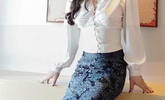 嗲囡囡 – 娜依灵儿与旗袍，照片里是否也能找到穿越百年的情怀？精选值得停留。