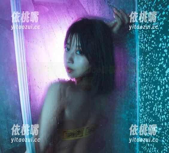 空姐角色扮演？奈汐酱Nice的福利原图实在太犯规了