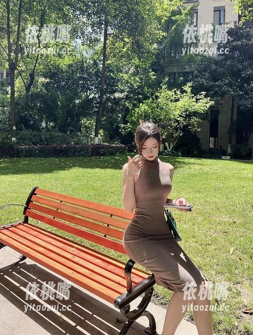 妮是老虎 微密圈 - 好吧,妮是老虎带来的户外写真合集,似乎让我也想去户外撒野!