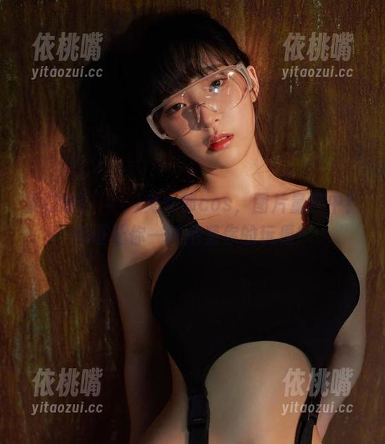 姜仁卿(강인경)兔女郎cos，图片量产中！保证让你一秒抱紧你的玩偶！