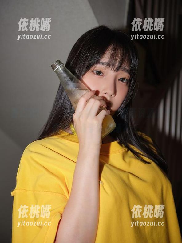 姜仁卿(강인경)轻松穿短裤，最新资源能不能给我点穿搭灵感？