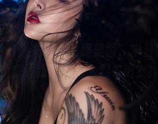 微密圈 – 黑蝴蝶，私房美图，宋昱欣大概是想让我早晨都飞起来吧？！