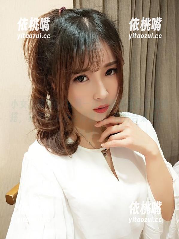 小女巫露娜 小女巫露娜的OL风—这组肤色连裤袜的穿搭,真是让人为之停留啊,图片合集更新ing!