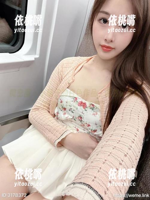 小萌子 微密圈 - 小萌子的白色作品,居然比我的网盘还要洁白无瑕?