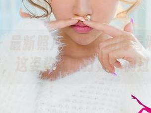尤果网 – 最新照片：陈梓涵倚着墙穿牛仔裤，这姿势我敢打赌摔倒过！