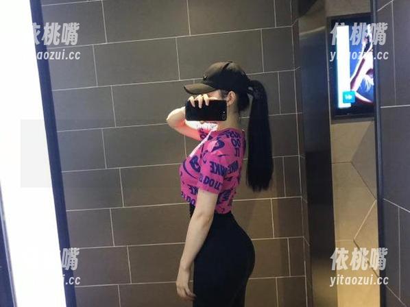 左公子666 微密圈 - 左公子666的运动心情,清晰到每个细节的体操服美图,运动再加点神秘感?
