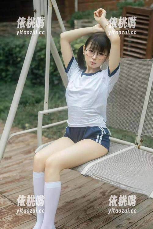 幼水铃衣 幼水铃衣的Miku,不下载没朋友,下载了全宇宙都是你的!