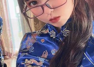 微密圈 – 嘻哈，张思允nice的睡衣私拍，好想来一杯……呃，咖啡？