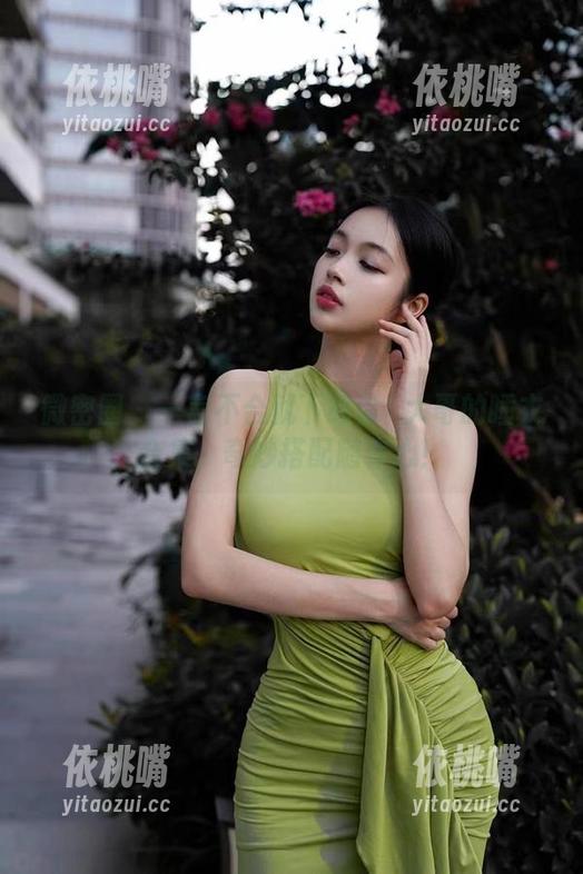徐珺大哥 微密圈 - 一言不合就下载徐珺大哥的睡衣合集,奇妙搭配随你心!