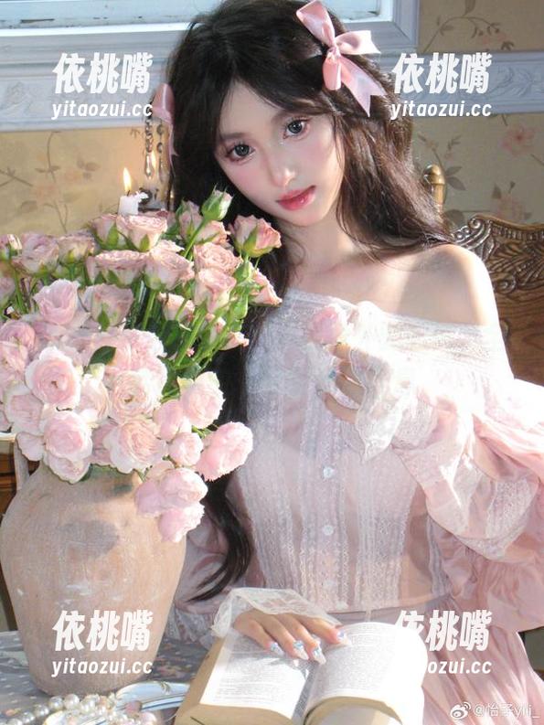 图集里的怡子yiii，真是意外的厨娘，全套图像中一抹随意的气息