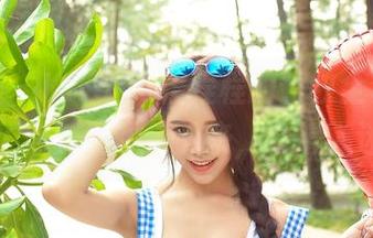 推女神 – Kiren_程程程的豹纹全套，下载了你就别想停下来，看得入迷。