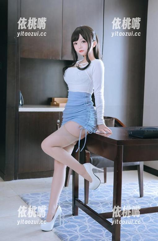 日奈娇 日奈娇图册:万圣节小僵尸,每一个角度都有点萌