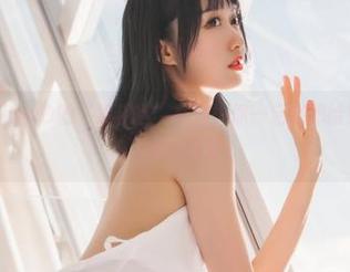 来看木棉棉OwO的“绵相随”系列！你一定会想给她投票——植入式小可爱！