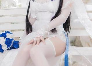 机器人女友：末夜787的cos大作，每一张图片都让人心痒痒！
