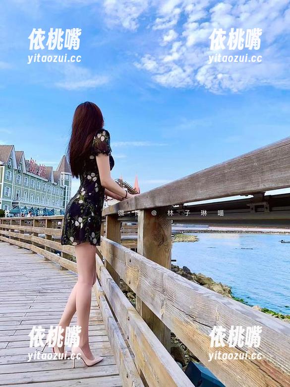 林子喵Lynne 微密圈 - 林子喵Lynne的瑜伽合集,不小心被自己的柔韧性迷住了,哈哈,你也会不会?