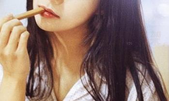 果团网少女图包：照片多到快下架，好想给她们都留个电邮