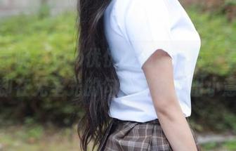 模范学院 – yoo优优的温柔写真，看似普通，却在无圣光的勾勒中流露出小意外。
