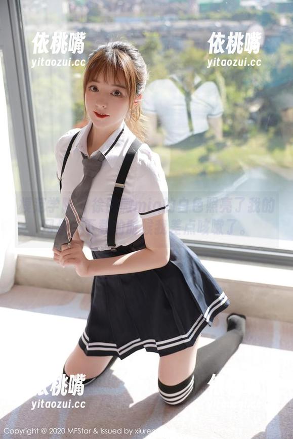 模范学院-徐微微mia 模范学院 - 徐微微mia的白色照亮了我的网盘,下载的时候我差点咳嗽了。