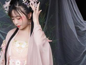 爆机少女喵小吉的雪糕时光，高清作品让你停不下来，赶紧下载吧