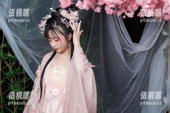 爆机少女喵小吉 爆机少女喵小吉的雪糕时光,高清作品让你停不下来,赶紧下载吧