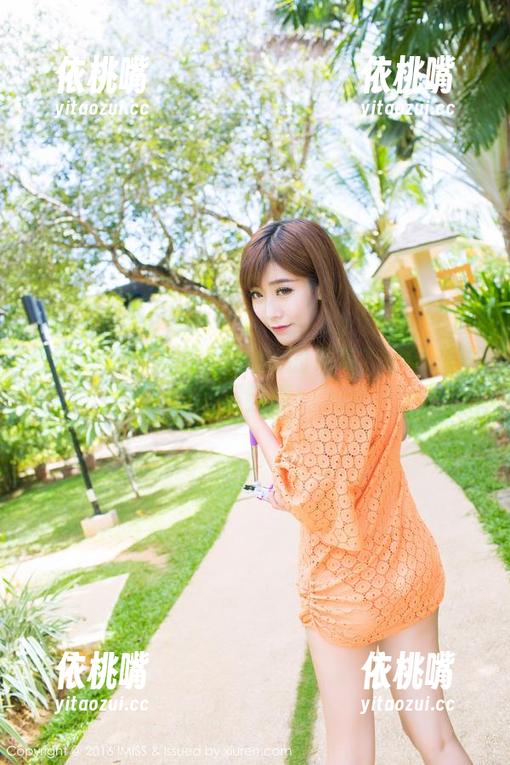 爱蜜社 - 想要莉娜lena的吊带？小心美图包不够撑！