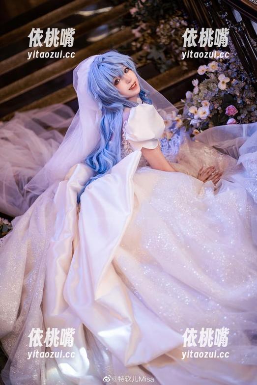特软儿Sona 图片刷屏!特软儿Sona变身兔女郎,我觉得我得去买个粉色的兔耳。