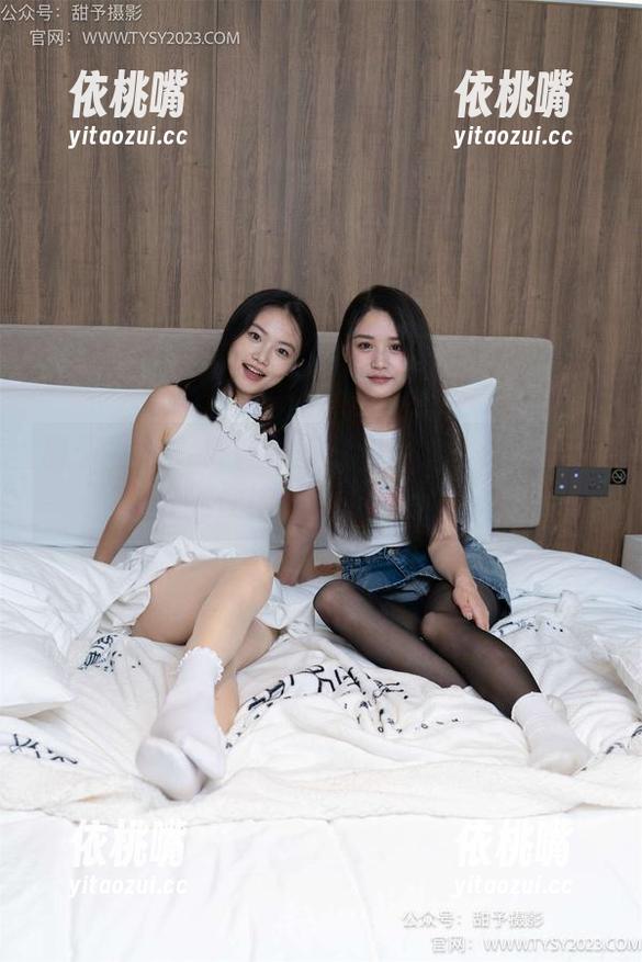 甜予摄影-璇璇 甜予摄影 - 璇璇银行制服原图:公务范儿与随性结合得挺有趣的!
