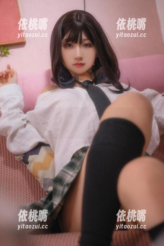 疾走可可 高清版疾走可可,腿长到站在路边都能捕获一整条街的目光!