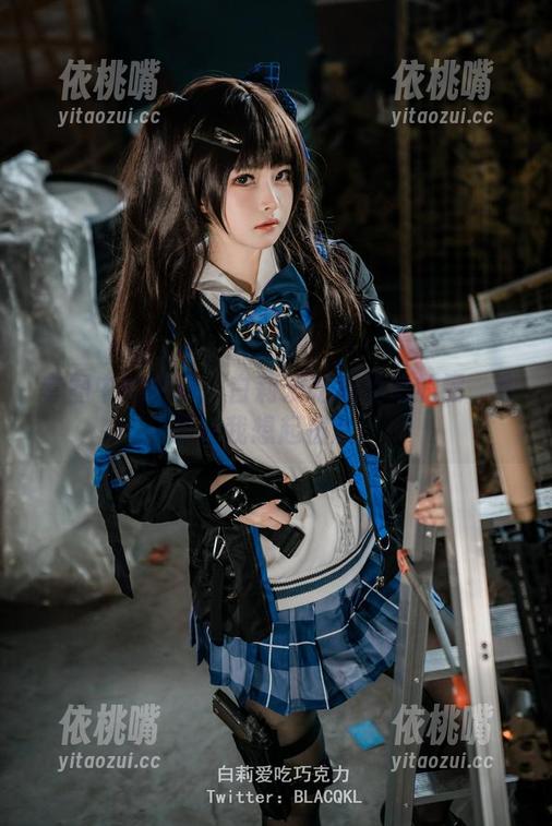 白莉爱吃巧克力 套图中的灵动:白莉爱吃巧克力的霞沢美游让我想起初恋?