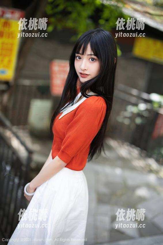 秀人网 - 会不会是Olivia童安琪的私拍图包里，暗藏了什么不可告人的秘密？