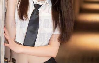 秀人网 – 南初妹妹最新写真：白裙一甩，空气都在打转！