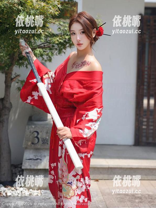 秀人网-周于希Sally 秀人网 - 不得不说,周于希Sally这组最新原图,丝袜和美臀组合太完美了,有点失心疯。