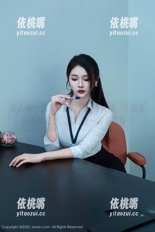 秀人网 - 沈欢欣的白裙正在闪耀，下载套图不可缺少，忒好看一眼看不够！