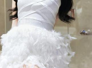 秀人网 – 白洁Bessie修女最新合集，偷偷说一句，她的修女造型比我小时候的玩具还好看！