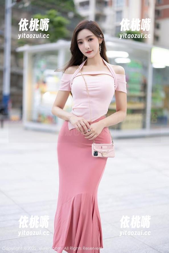 秀人网-谢小蒽 秀人网 - 谢小蒽——美图里的奶牛新吧台,喝奶也要有范儿!